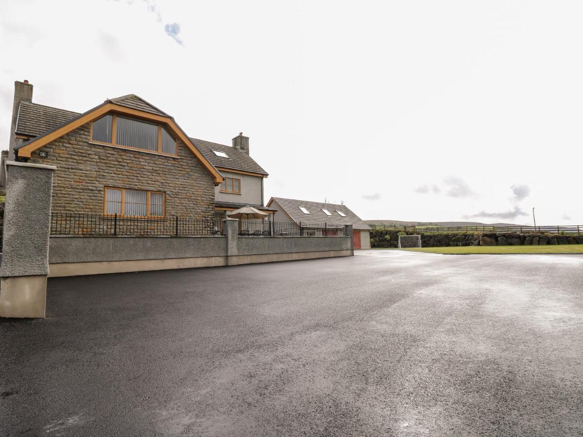 Grooms Quarters At Pant Y Gaseg Farm Ammanford Extérieur photo